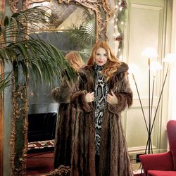 Full length Greek Raccoon Fur (as Worn By Award winning actress Amy Sutherland) 