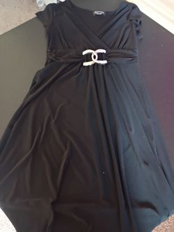 Women's Black V-Neck Dress with Silver Buckle Detail Size Medium