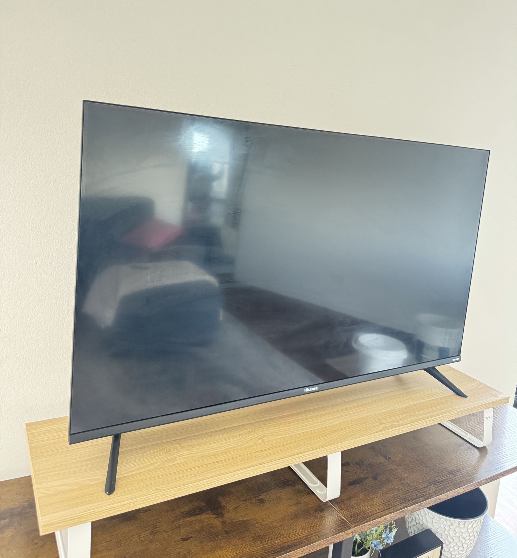 36in. Roku TV