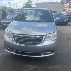 2013 Chrysler Town & Country