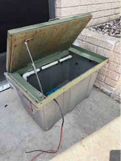 Homemade Live Well/Bait Box $30firm