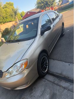 2004 toyota corolla