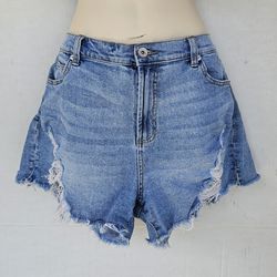JEAN SHORTS by KENDALL + KYLIE