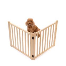Pet gate or baby gate