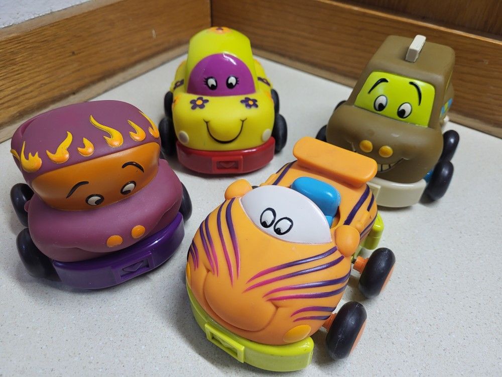 Set Of Pull Back Cars