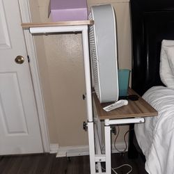 Rolling & height adjustable stand 