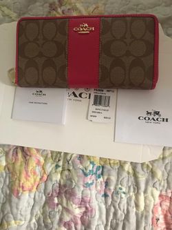 New coach wallet