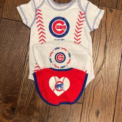 Cubs Onesie & Bibs