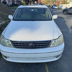 2004 Toyota Avalon