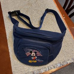 Walt Disney World fanny pack: Mikey & American flag… The American Dream Came True