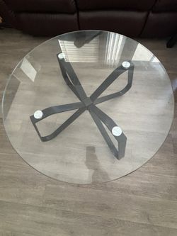 Round Glass Coffee Table - Brand New