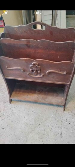 MAHOGANY MAGAZINE RACK! GREAT CONDITION, GREAT PRICE!
