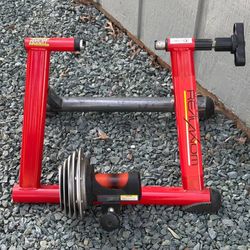 Travel Trac Real Axiom Bike Bicycle Stationary Cycling Trainer