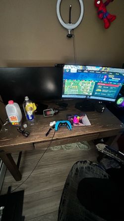 DESK