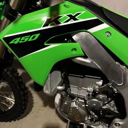 2023 KX 450 Racing Dirt Bike “For Sale”