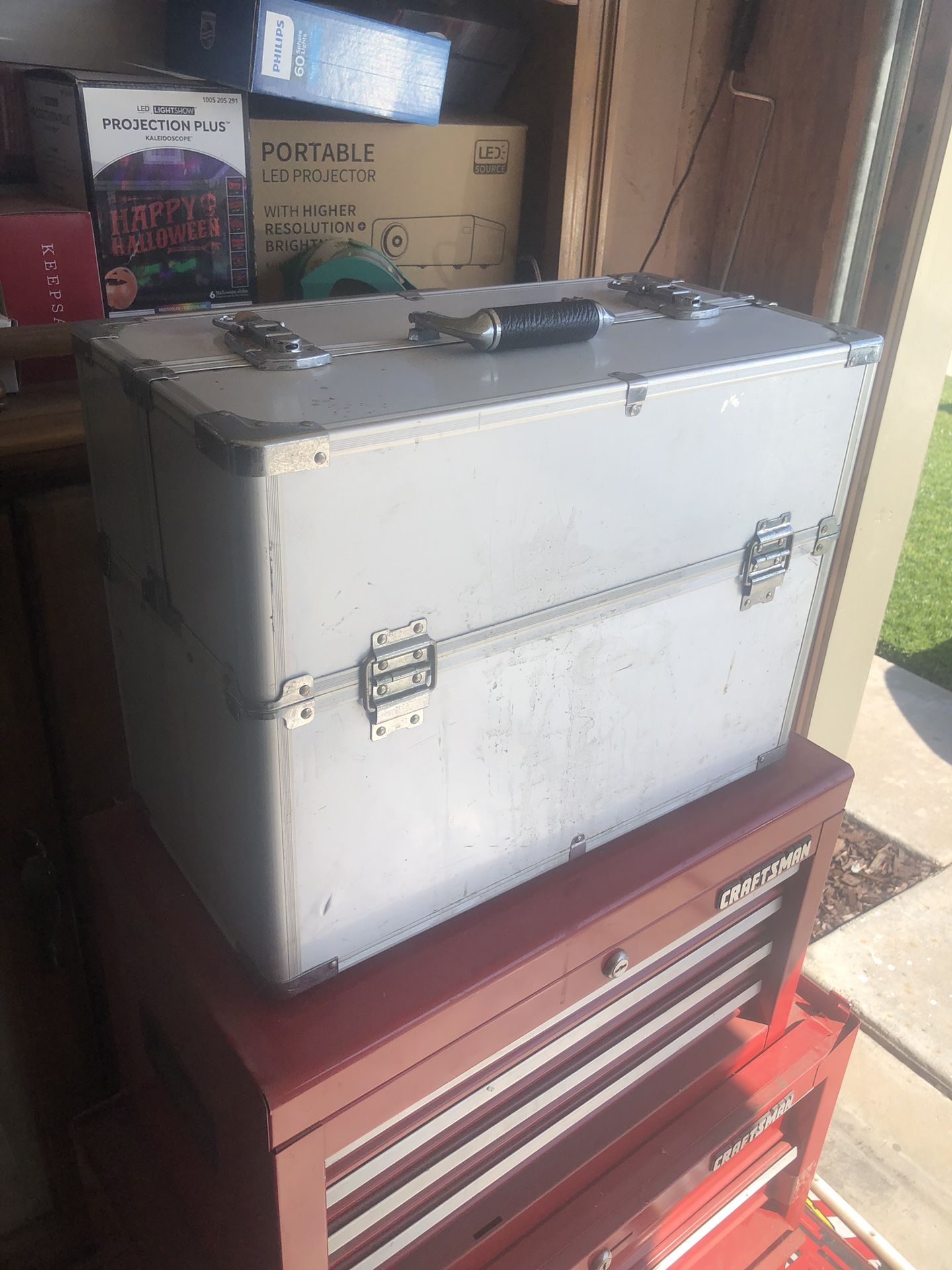 Silver Art Supply Case