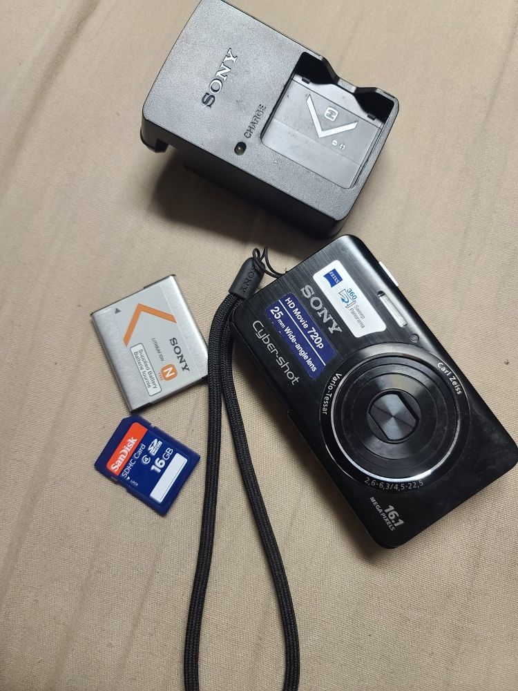 Sony Dsc-W650 Camera with SanDisk 16 GB memory card