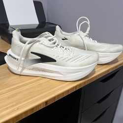 Brooks Glycerin Max 2 Men’s size 9