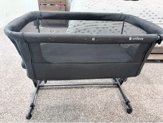 Unilove Infant Bassinet