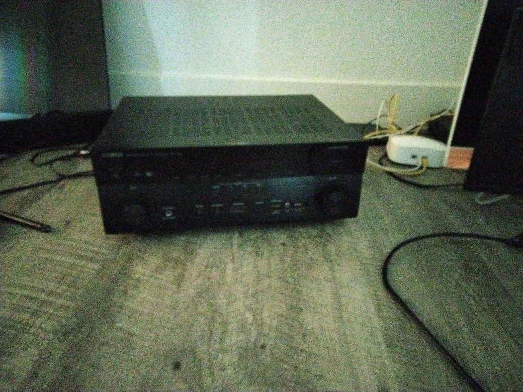 Yamaha Receiver 