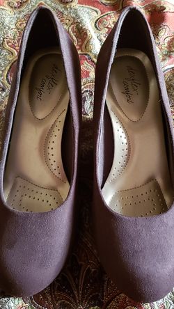 Brand new brown suede wedges