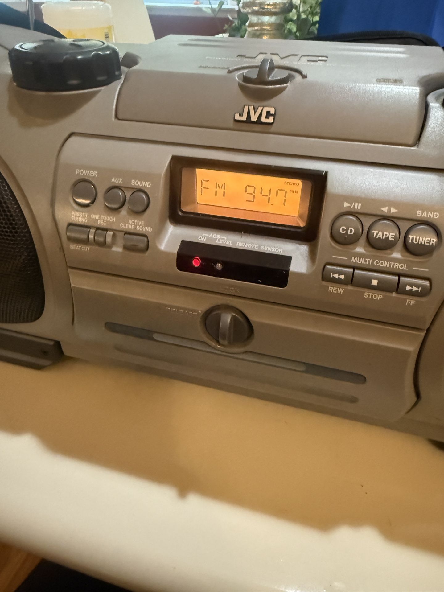 JVC Powered Subwoofer CD System RV-B90GY (Read Description)