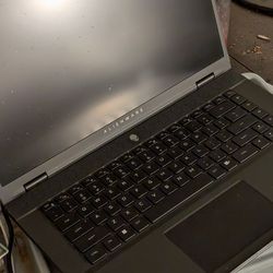Alienware M16 R2 2024