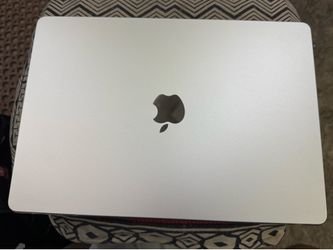 Apple MacBook Air 15inch  year 2025