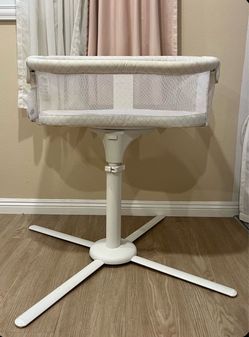 Halo bassinet