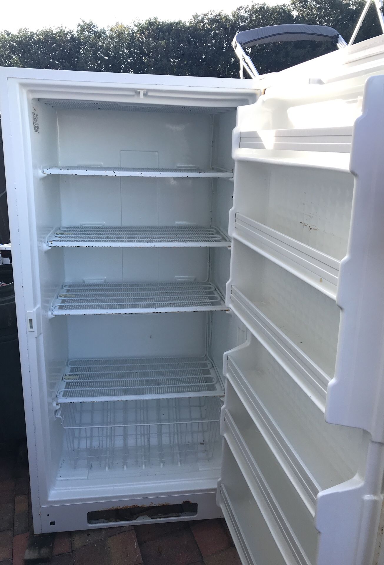 Whirlpool stand up freezer for Sale in Belle Isle, FL OfferUp