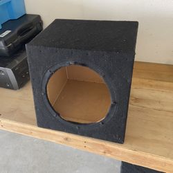 10” Subwoofer Box 
