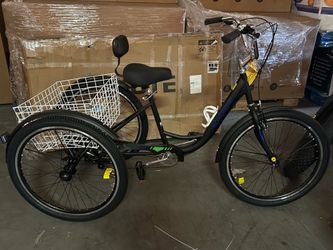 Regular tricycle