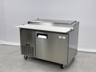NSF Pizza Prep Table Refrigerator 50 ins PICL1