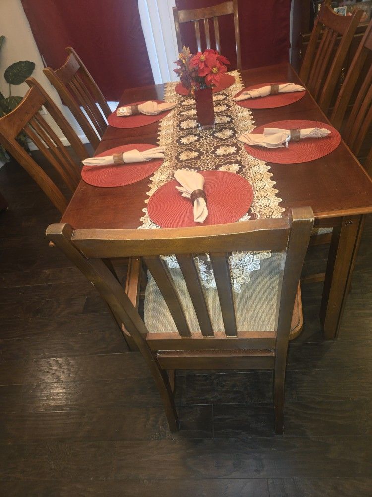 Light Brown Table With 6 Chairs And Extension Piece