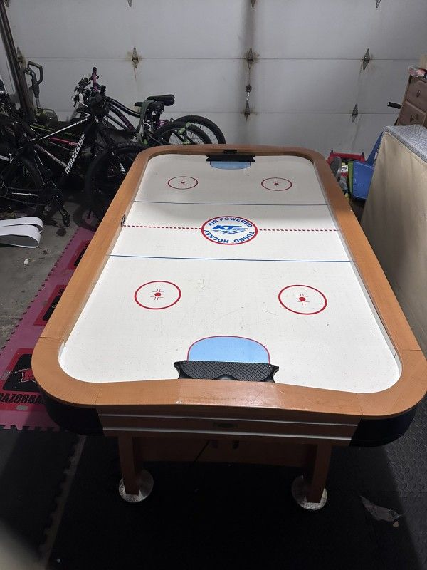 Gaming table 2 in 1 air hockey and ping pong table