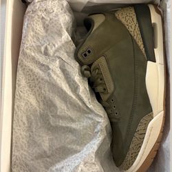 Jordan 3 Family Affair