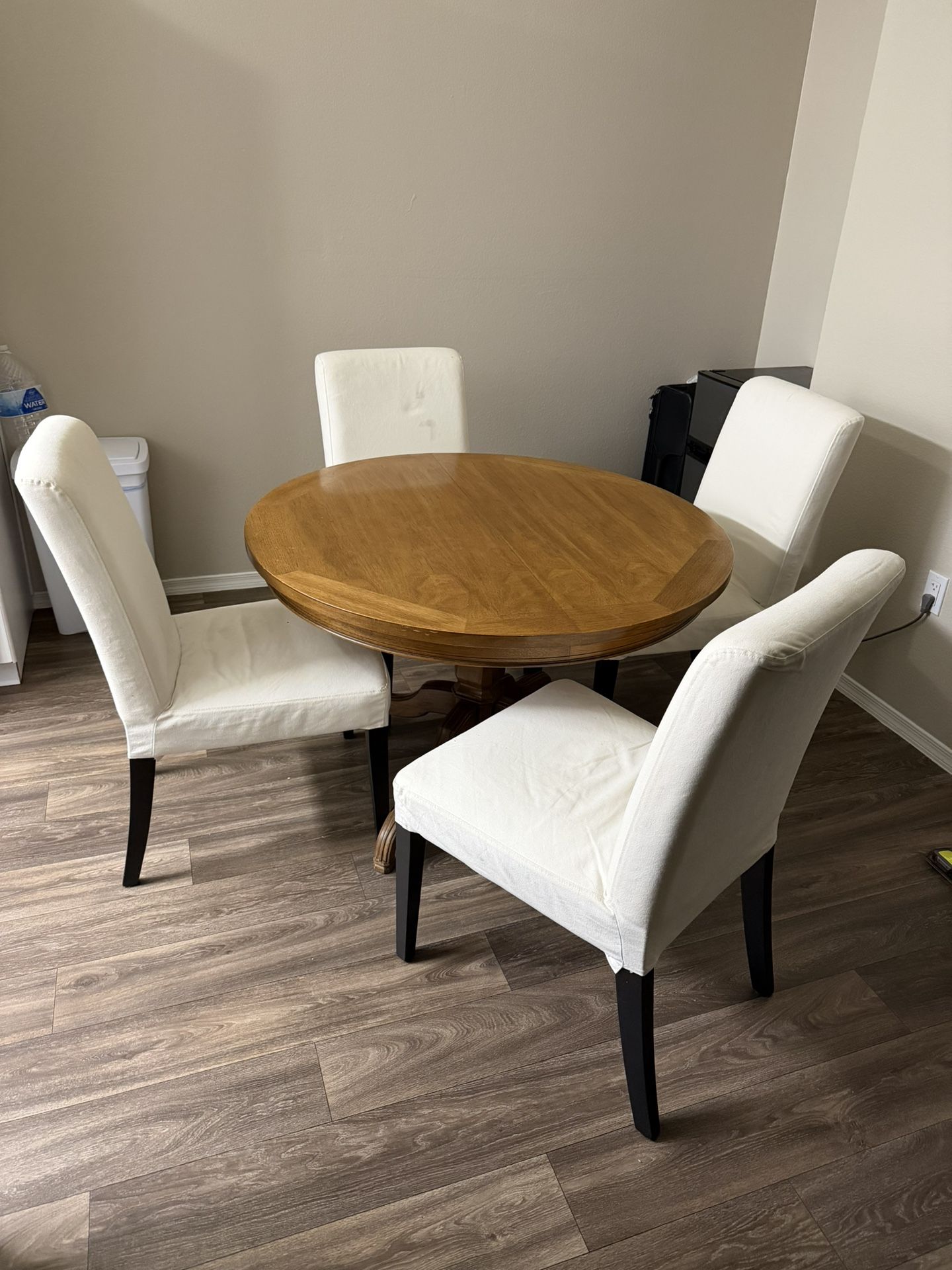 Table And Chairs Set 