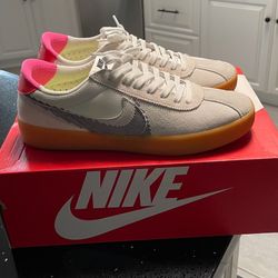 Nike React Size 10