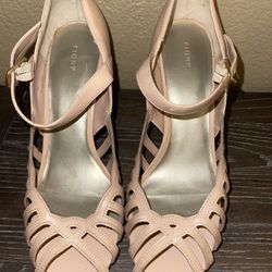 Peep toe pink heels. Size 10. 