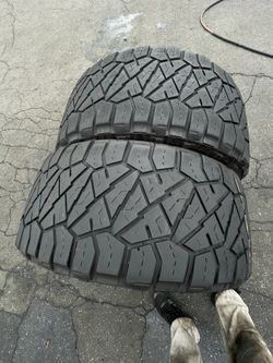 33x12.50R20 NITTO GRAPPLER
