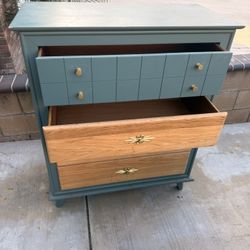Mid century modern Dresser