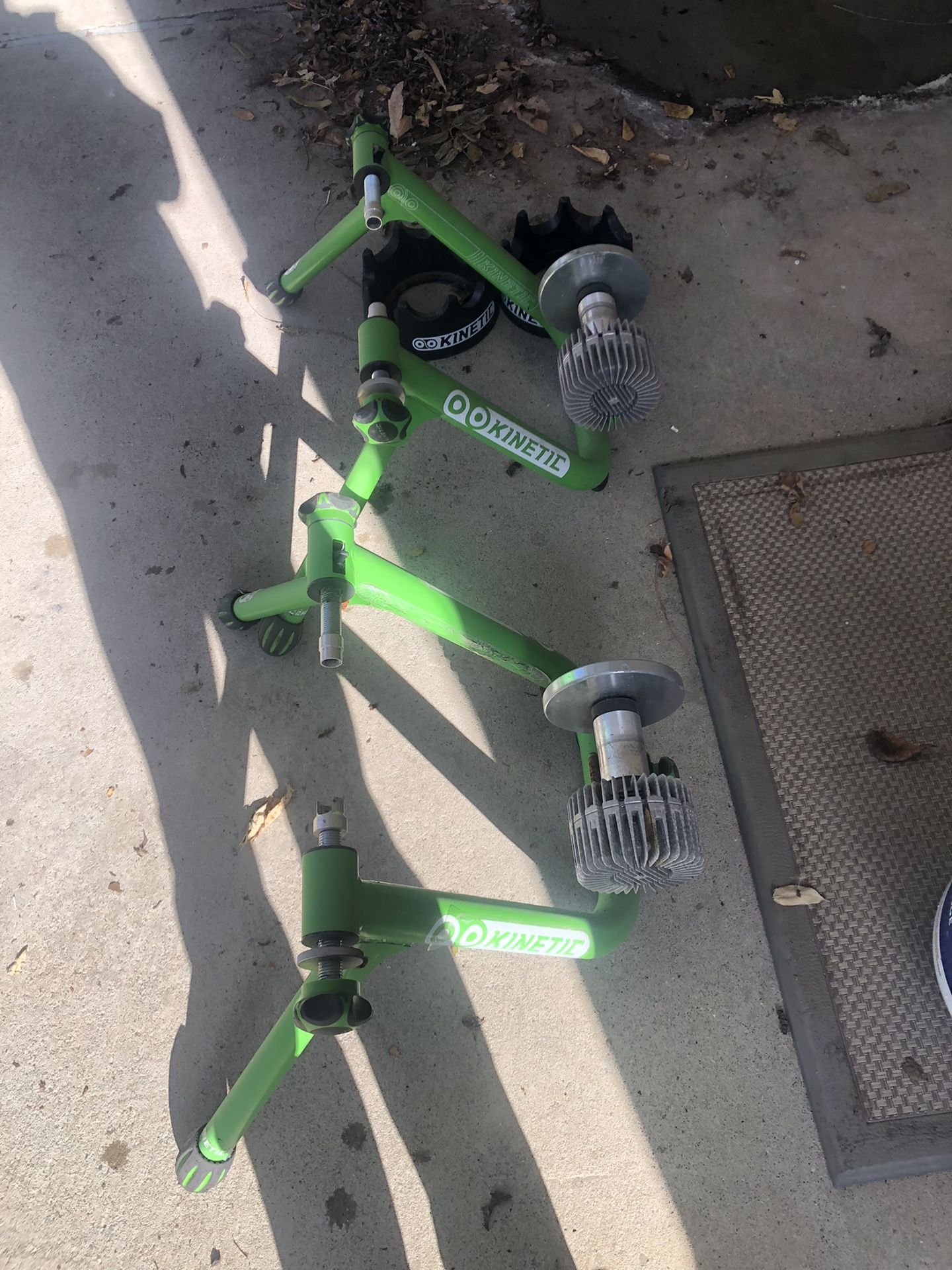Kinetic Stationary Bike Stands/trainers