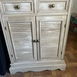 Beautiful Cabinet Enough Storage To Put Your Towels Or Toilet Paper Etc 