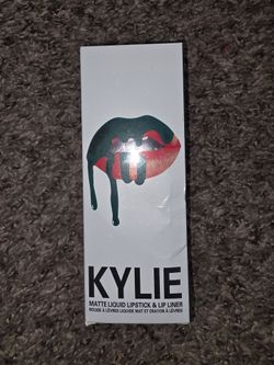 Brand new dark green Kylie Matte Liquid lip liner