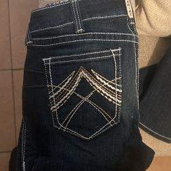 Ariat Woman Low Rise Boot Size 31s
