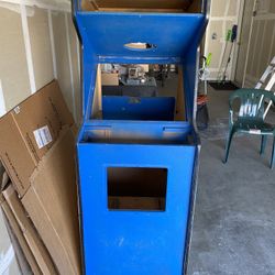 Arcade - Rockola Jumpbug Cabinet 