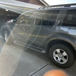 2008 Nissan Pathfinder