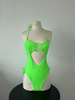 New Rebel Neon Green swimsuit, small pick up only Williams field and Lindsay