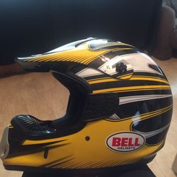 Bell Dirt Bike Helmet XL-Yellow/Black w/goggles and gloves