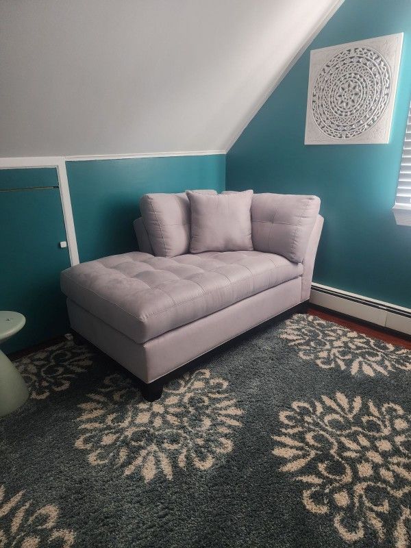 Chaise Lounge for Sale in Oceanside, NY OfferUp